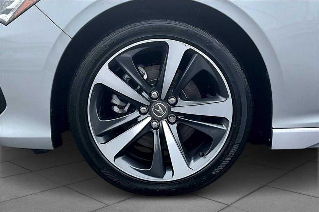 Photo of 2025 Lunar Silver Metallic Acura TLX
