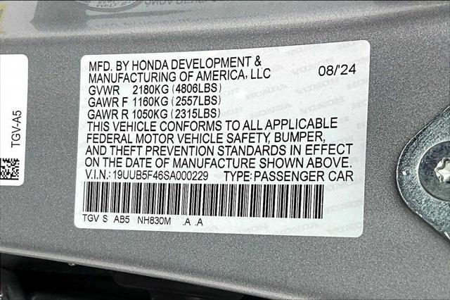 Photo of 2025 Lunar Silver Metallic Acura TLX