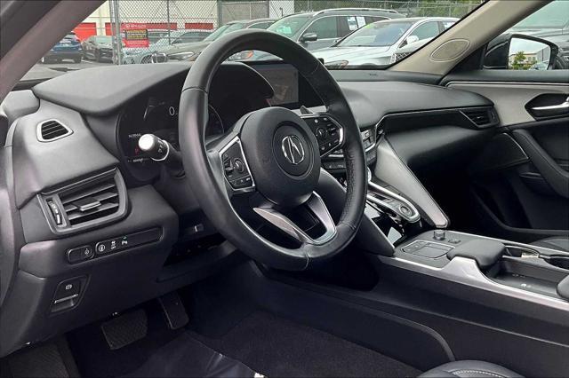 Photo of 2025 Lunar Silver Metallic Acura TLX