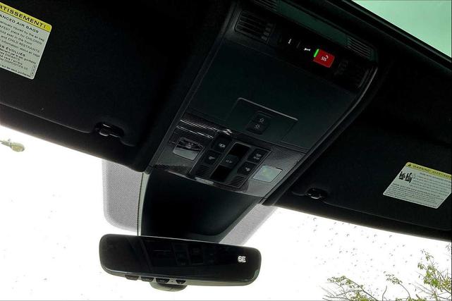 Photo of 2024 Platinum Gray Metallic Volkswagen Tiguan