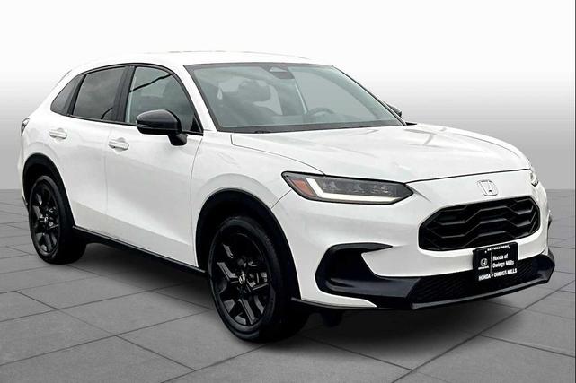 Photo of 2023 Platinum White Pearl Honda HR-V