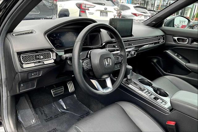 Photo of 2025 Crystal Black Pearl Honda Civic Hybrid