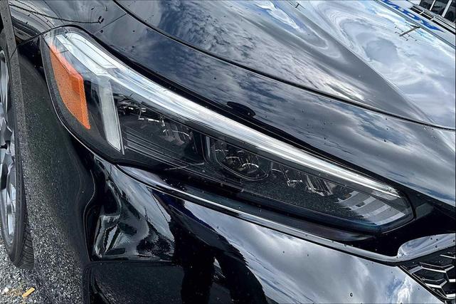 Photo of 2025 Crystal Black Pearl Honda Civic Hybrid