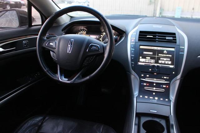 Photo of 2014 Tuxedo Black Lincoln MKZ