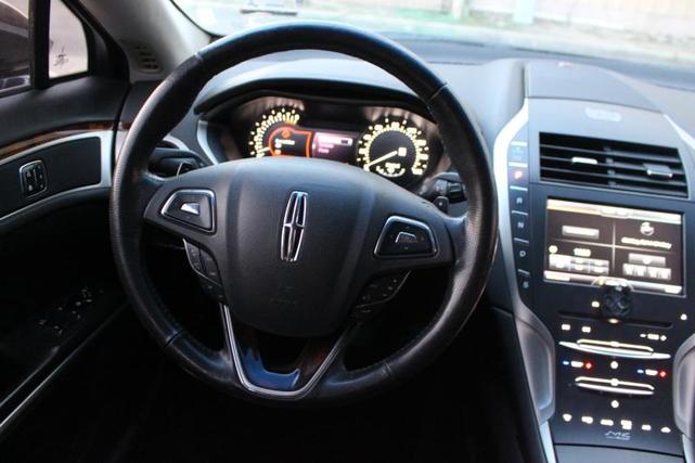 Photo of 2014 Tuxedo Black Lincoln MKZ