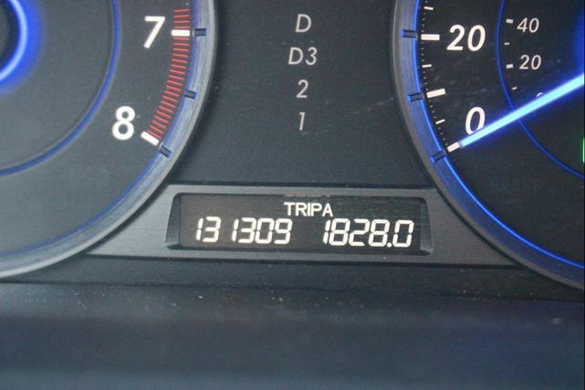 Photo of 2012 White Diamond Pearl Honda Crosstour