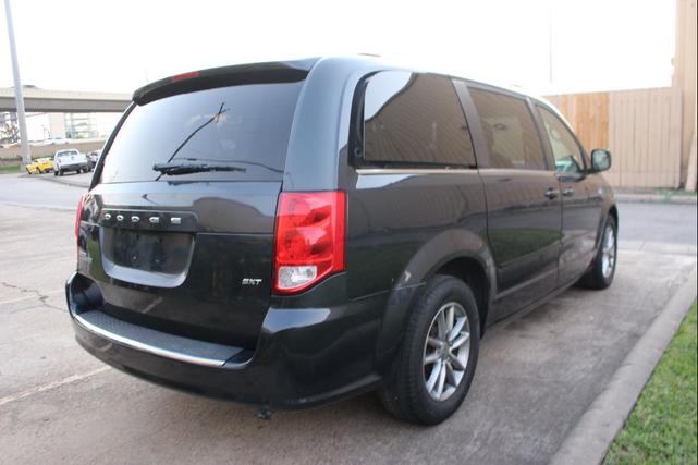 Photo of 2014 True Blue Pearlcoat Dodge Grand Caravan