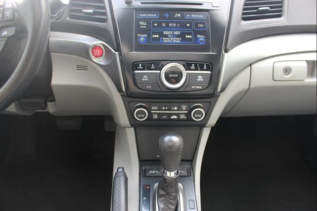 Photo of 2016 Graphite Luster Metallic Acura ILX