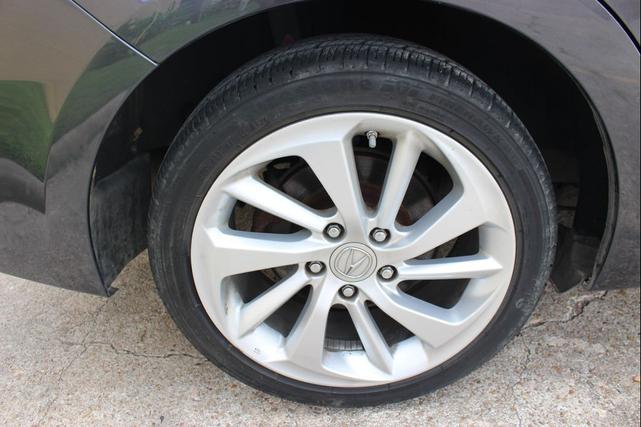 Photo of 2016 Graphite Luster Metallic Acura ILX