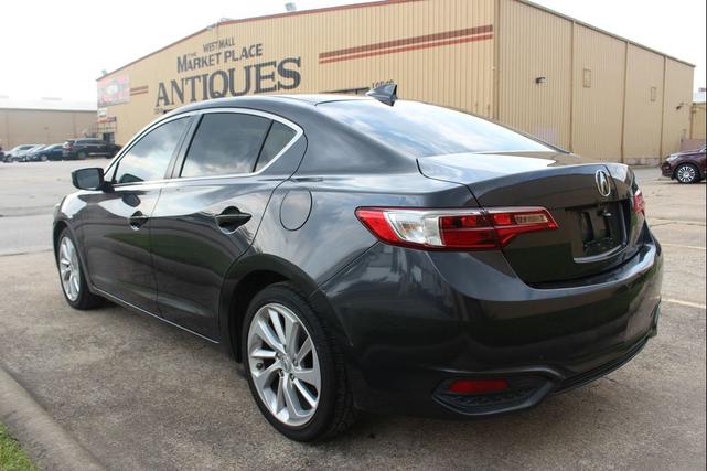 Photo of 2016 Graphite Luster Metallic Acura ILX