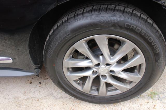 Photo of 2015 Black Obsidian INFINITI QX60