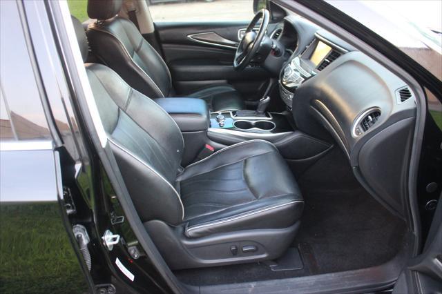 Photo of 2017 Black Obsidian INFINITI QX60