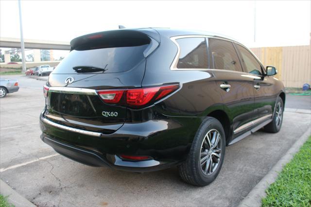 Photo of 2017 Black Obsidian INFINITI QX60
