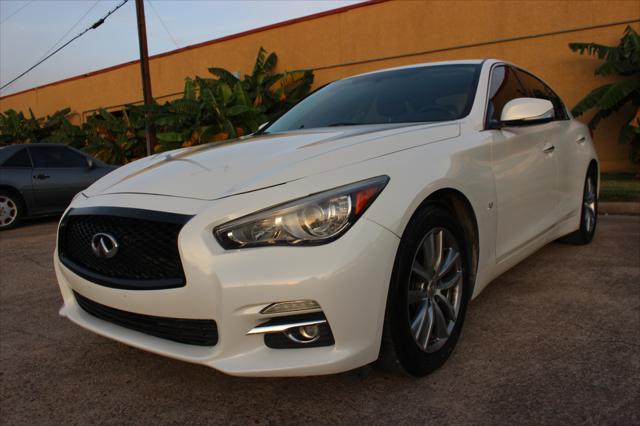 2015 Infiniti Q50