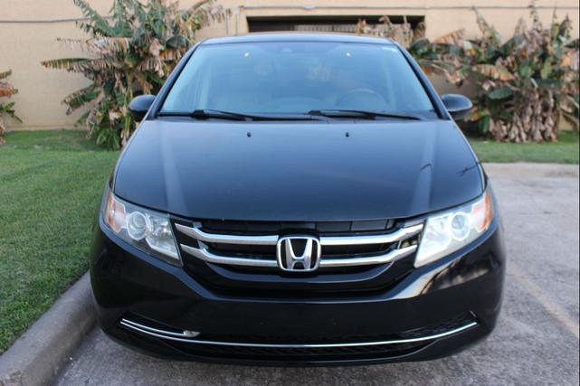 Photo of 2016 Crystal Black Pearl Honda Odyssey
