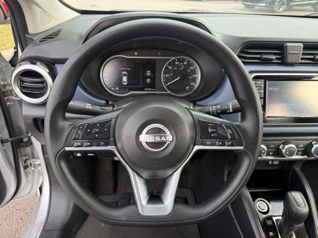 Photo of 2024 Brilliant Silver Metallic Nissan Versa
