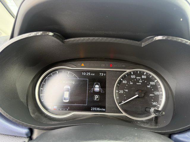 Photo of 2024 Brilliant Silver Metallic Nissan Versa