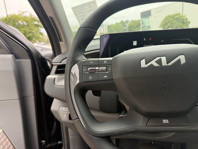 Photo of 2026 Ebony Black Kia EV9
