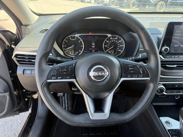 Photo of 2024 Super Black Nissan Altima