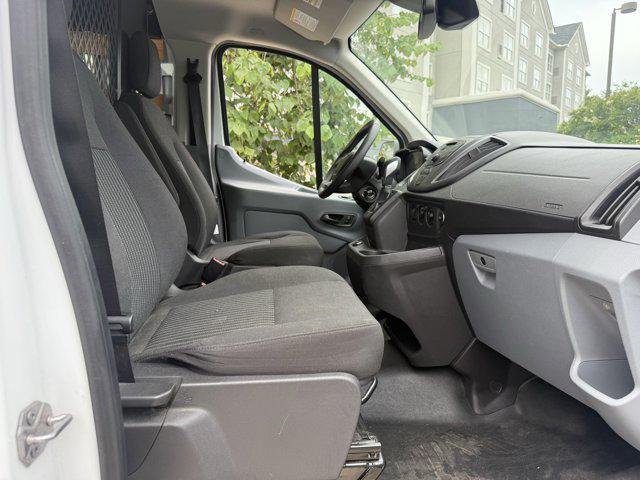 Photo of 2019  Ford Transit-250