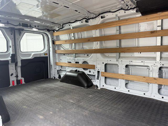 Photo of 2019  Ford Transit-250