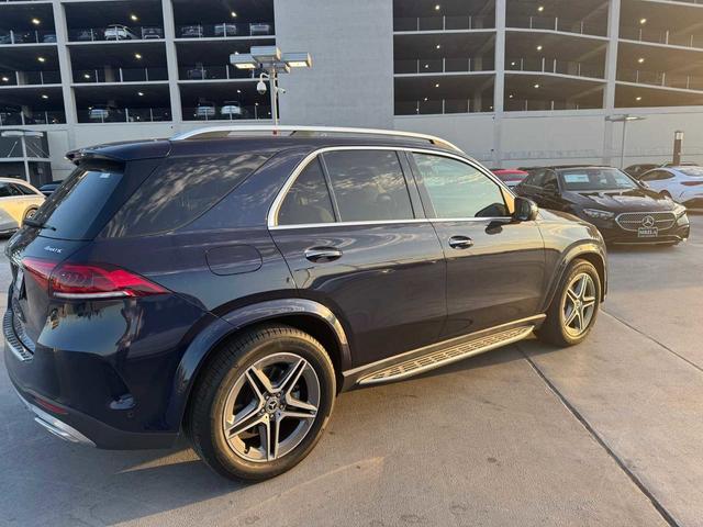 Photo of 2022 Cavansite Blue Metallic Mercedes-Benz GLE 450