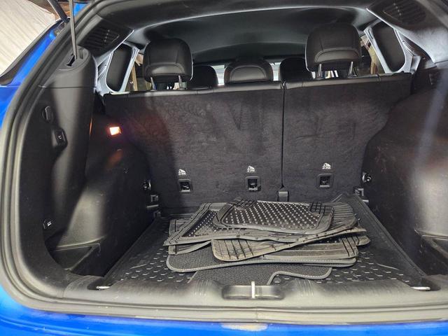 Photo of 2021 Laser Blue Jeep Compass