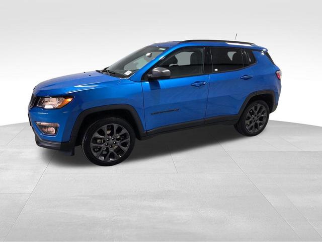 Photo of 2021 Laser Blue Jeep Compass