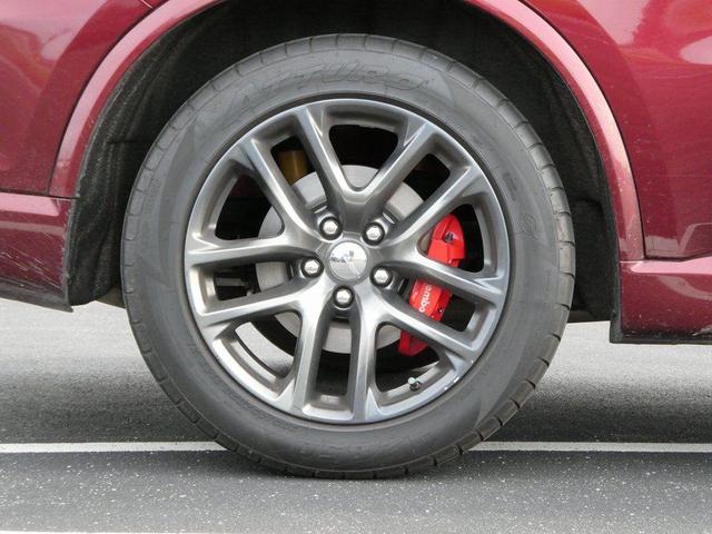Photo of 2020 Octane Red Pearlcoat Dodge Durango