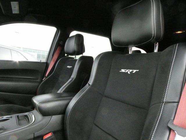 Photo of 2020 Octane Red Pearlcoat Dodge Durango