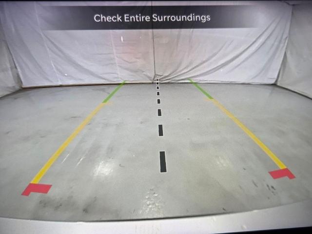 Photo of 2021 Silver Zynith Jeep Grand Cherokee L