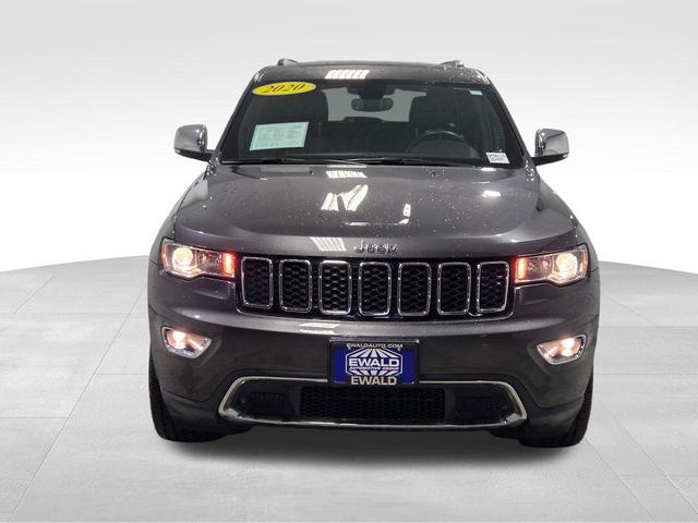 Photo of 2020 Granite Crystal Clearcoat Metallic Jeep Grand Cherokee