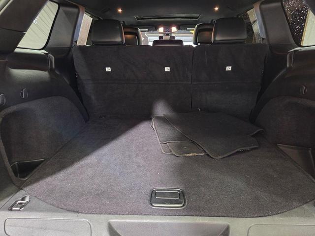 Photo of 2020 Granite Crystal Clearcoat Metallic Jeep Grand Cherokee