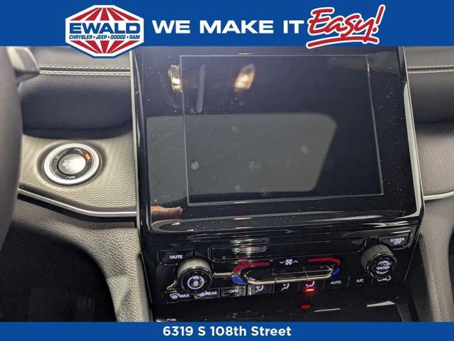 Photo of 2025 Velvet Red Pearlcoat Jeep Grand Cherokee