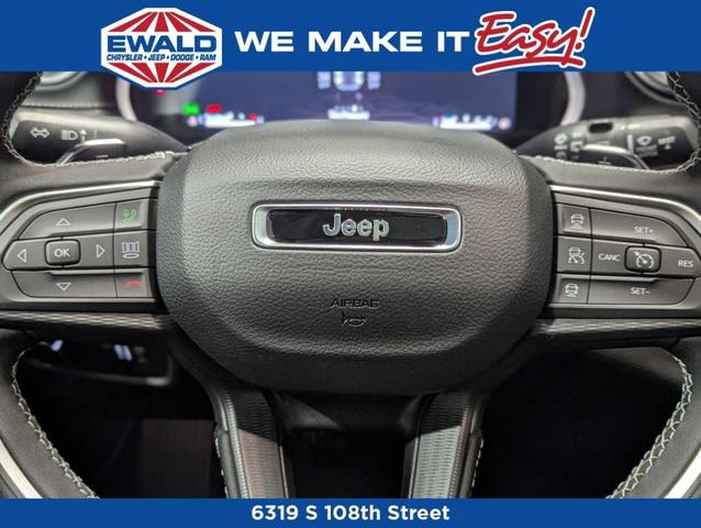Photo of 2025 Velvet Red Pearlcoat Jeep Grand Cherokee