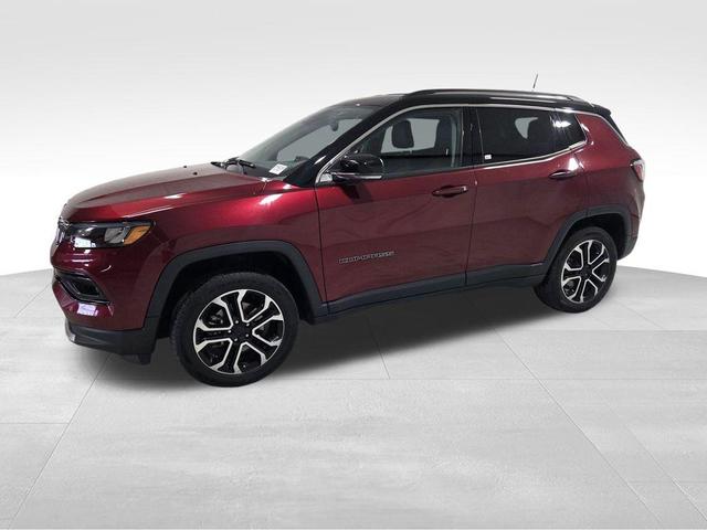 Photo of 2022 Velvet Red Pearlcoat Jeep Compass