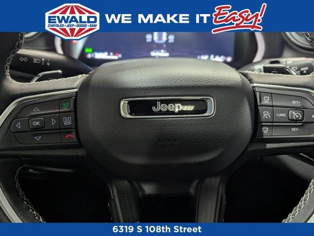 Photo of 2025 Velvet Red Pearlcoat Jeep Grand Cherokee