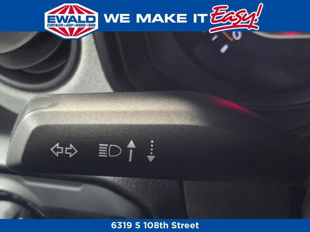 Photo of 2025 Granite Crystal Clearcoat Metallic Jeep Wrangler