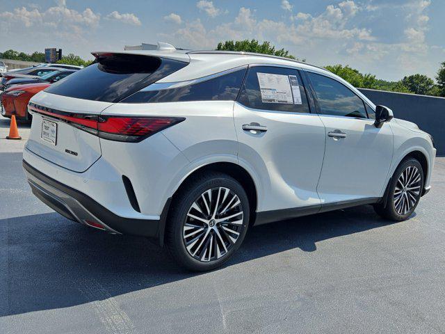 Photo of 2025 Eminent White Pearl Lexus RX 350