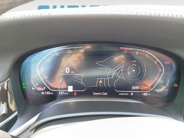 Photo of 2022 Black Sapphire Metallic BMW 740
