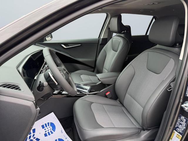 Photo of 2025 Interstellar Gray Kia Niro