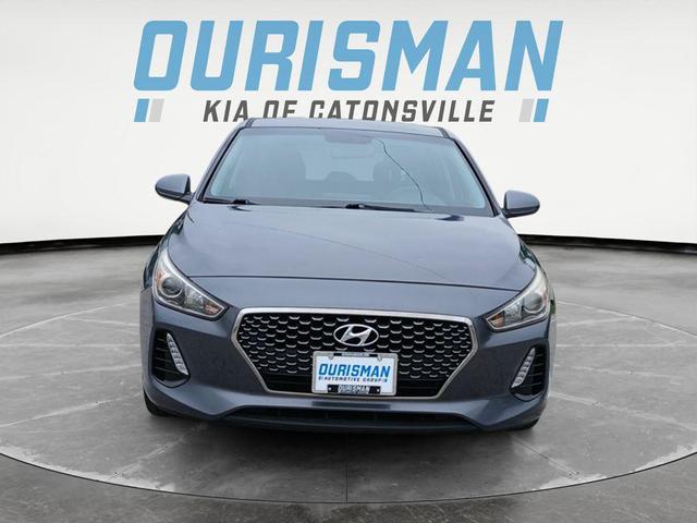 Photo of 2018 Summit Gray Hyundai Elantra GT
