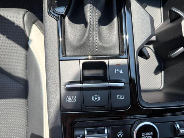 Photo of 2025 Steel Matte Gray Kia K5