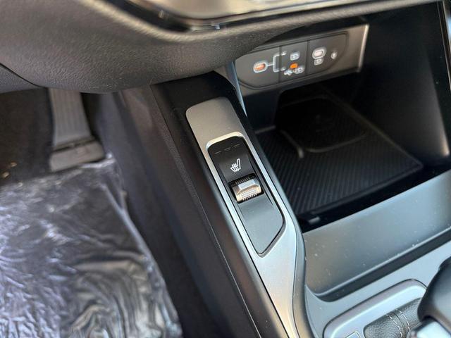 Photo of 2025 Wolf Gray Kia Sorento
