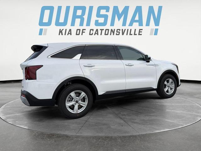 Photo of 2026 White Pearl Kia Sorento