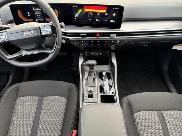Photo of 2026 White Pearl Kia Sorento