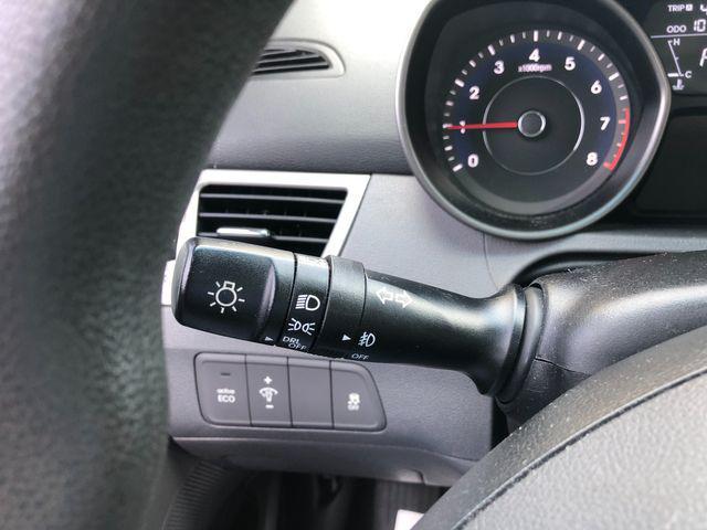 Photo of 2013 Black Hyundai ELANTRA