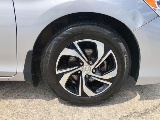 Photo of 2017 Lunar Silver Metallic Honda Accord