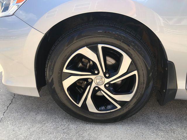 Photo of 2017 Lunar Silver Metallic Honda Accord