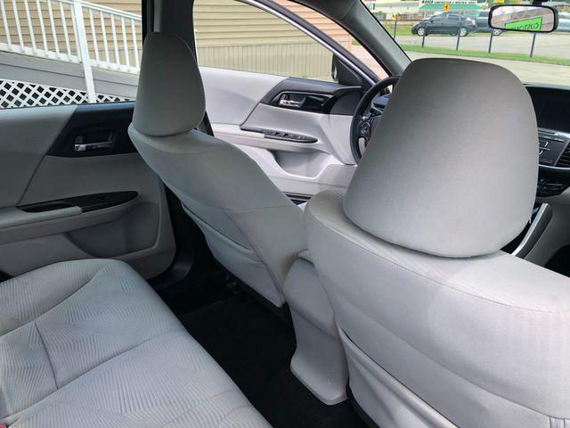 Photo of 2017 Lunar Silver Metallic Honda Accord